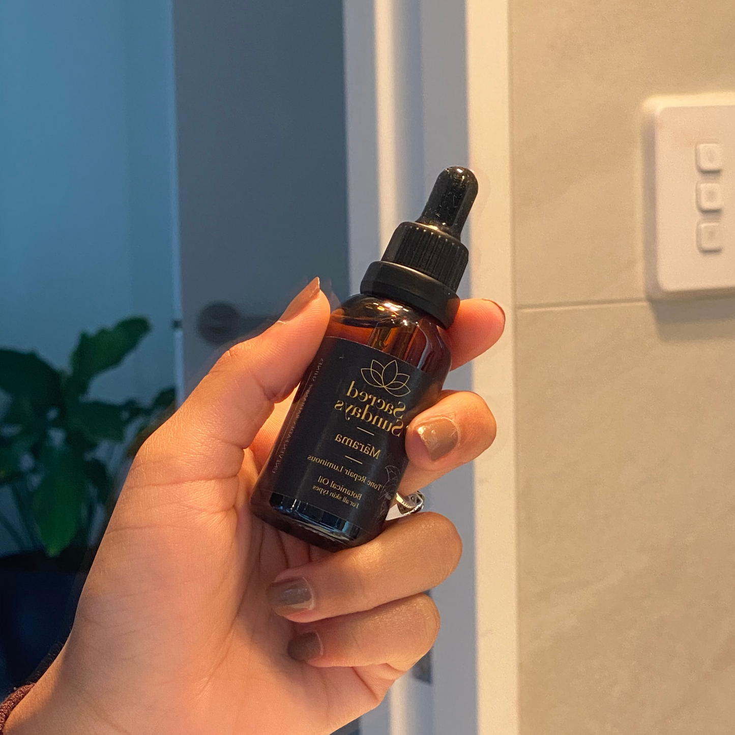 Mārama – Tone Repair Luminous Botanical Oil